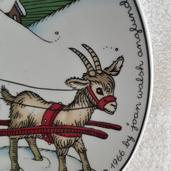 Vintage January and April Birthday Plates by Joan Walsh Anglund - Picture 5 of 10